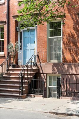 Exterior, Facade, Brick Facade, Rowhouse
