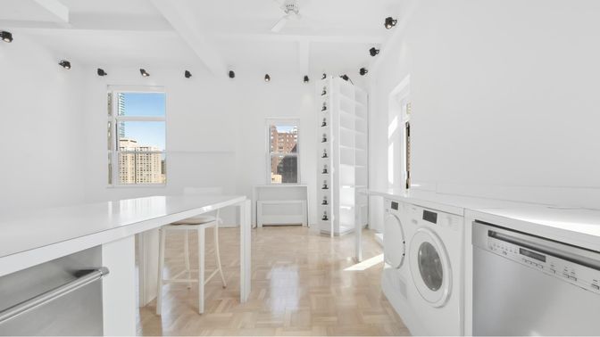 Interior, Washer, Wood Texture Flooring