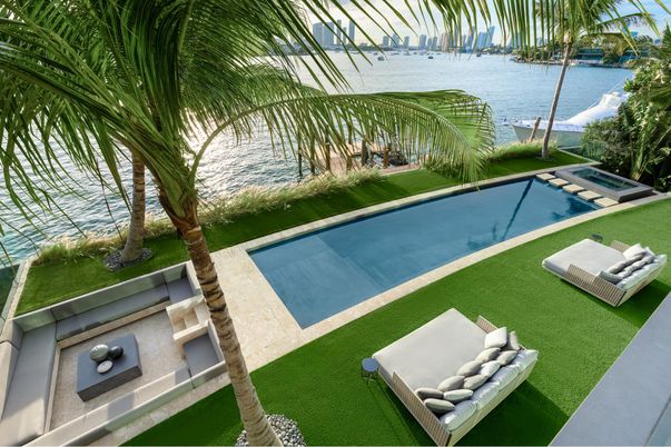 Exterior, Lake, Pool, Water