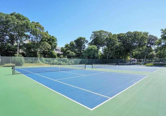 Exterior, Tennis Courts