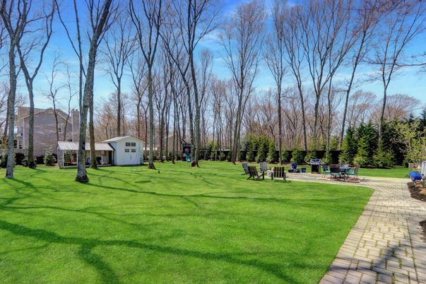 Backyard, Detached Garage, Exterior