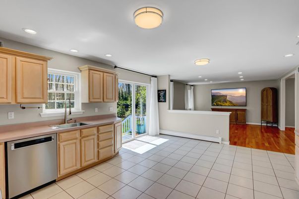 Interior, Kitchen, Recessed Lighting, Wood Texture Flooring