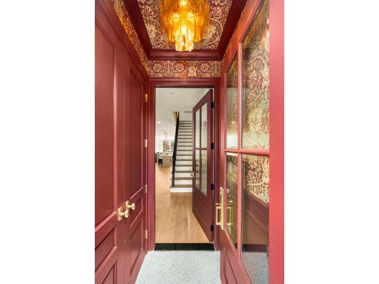Interior, Recessed Lighting, Wood Texture Flooring