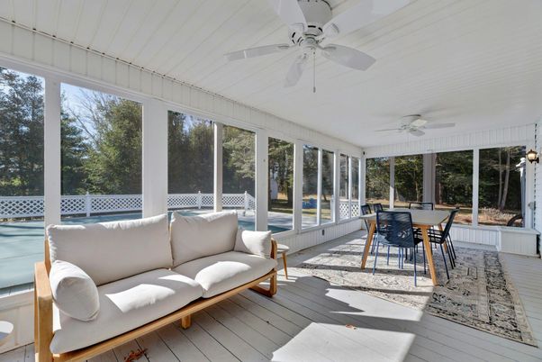 Dining room, Interior, Sun Room, Wood Texture Flooring