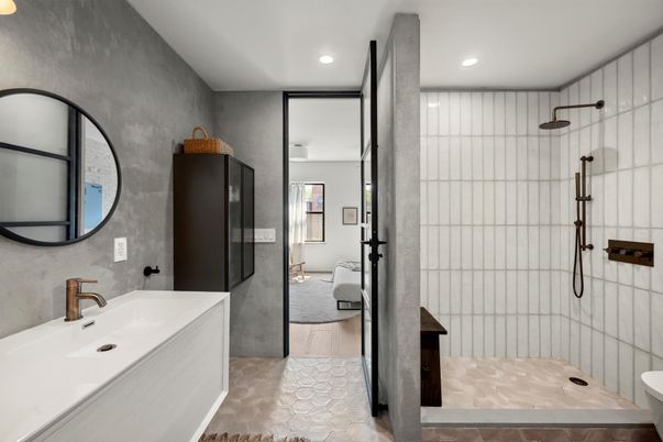 Bathroom, Interior, Recessed Lighting