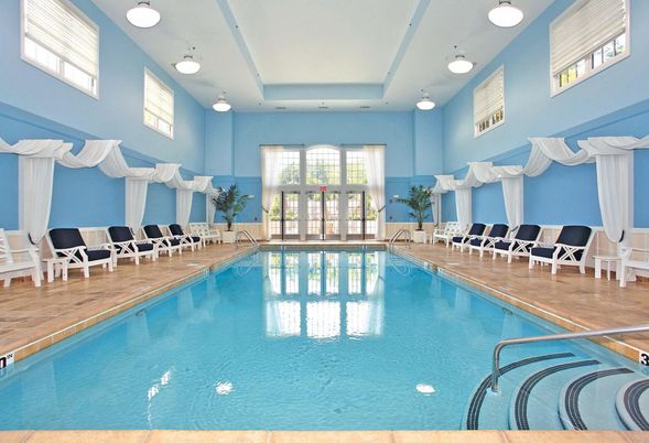 Interior, Pendant Lights, Pool