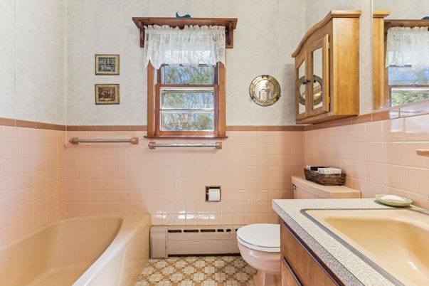 Bathroom, Interior
