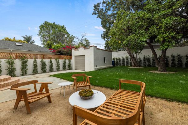 Backyard, Detached Garage, Exterior
