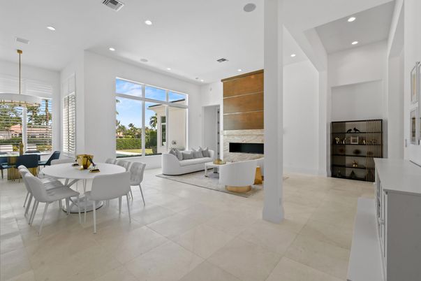 Dining room, Fireplace, Interior, Living room, Pendant Lights, Recessed Lighting