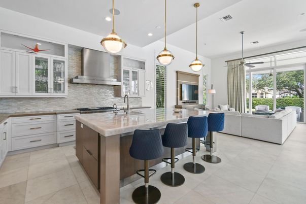 Interior, Kitchen, Living room, Pendant Lights, Recessed Lighting, Stainless Steel Appliances