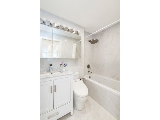 Bathroom, Interior, Marble, Marble Walls