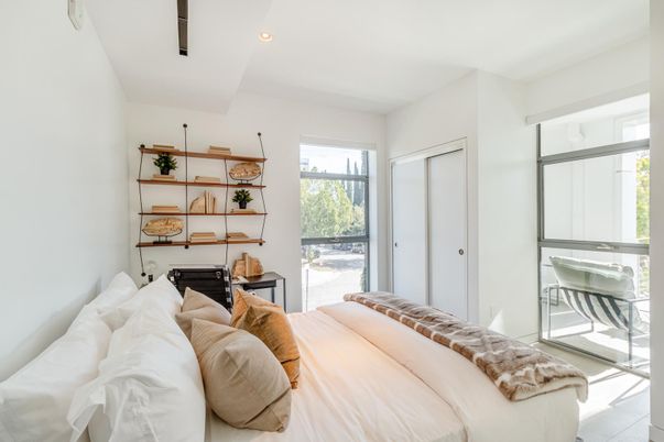Bedroom, Interior, Recessed Lighting