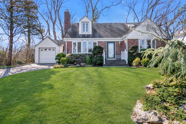 Attached, Detached Garage, Exterior, Facade, Brick Facade, Cape Cod