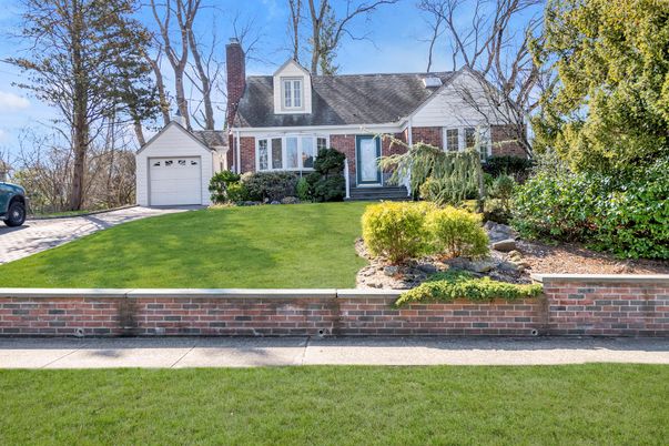 Attached, Exterior, Facade, Brick Facade, Cape Cod