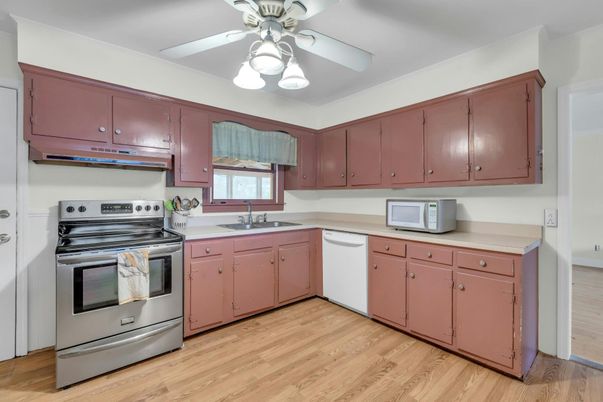 Interior, Kitchen, Wood Texture Flooring