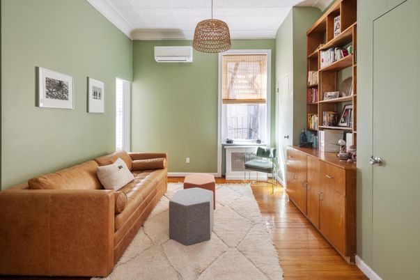 Interior, Living room, Pendant Lights, Wood Texture Flooring