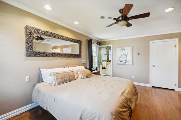 Bedroom, Interior, Recessed Lighting, Wood Texture Flooring