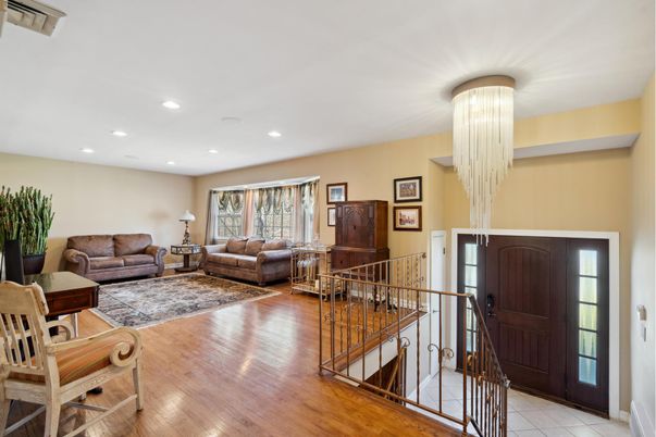 Chandelier, Interior, Living room, Recessed Lighting, Wood Texture Flooring