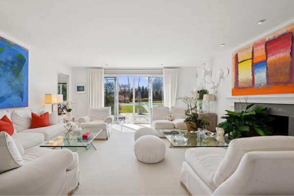 Fireplace, Interior, Living room