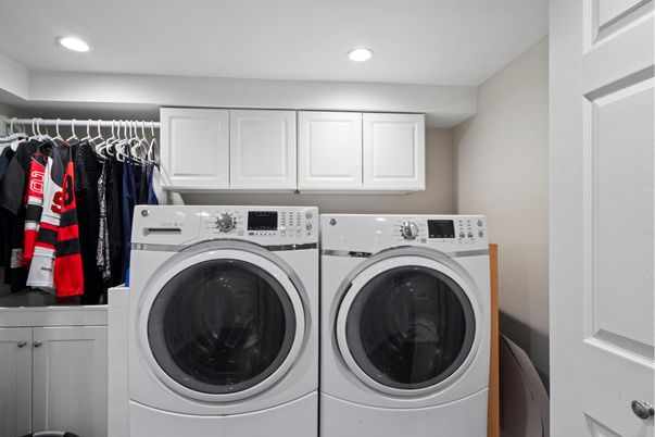 Interior, Recessed Lighting, Utility Closets, Washer