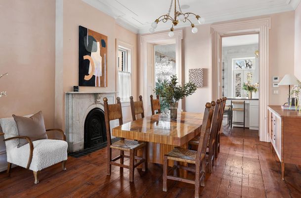 Chandelier, Dining room, Fireplace, Interior, Wood Texture Flooring