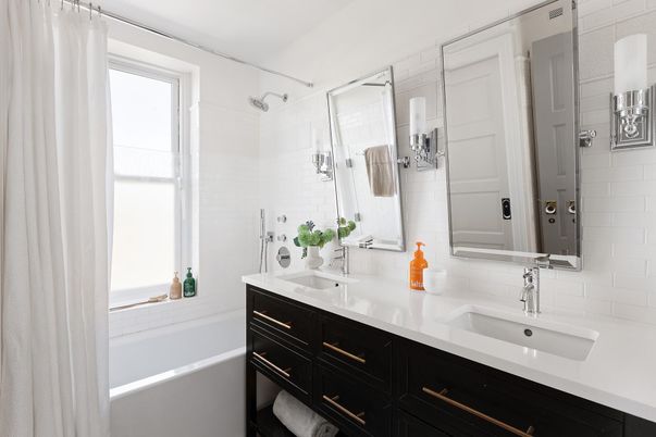 Bathroom, Dual Sink Vanities, Interior
