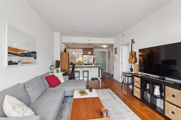 Interior, Kitchen, Living room, Pendant Lights, Stainless Steel Appliances, Wood Texture Flooring