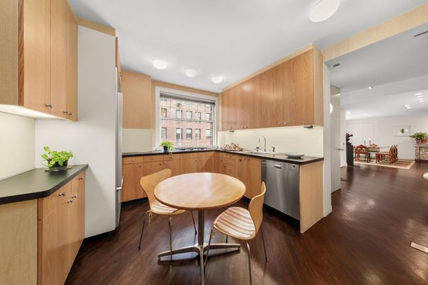 Dining room, Interior, Kitchen, Recessed Lighting, Wood Texture Flooring