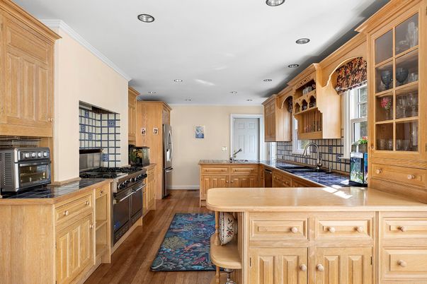 Interior, Kitchen, Recessed Lighting, Wood Texture Flooring