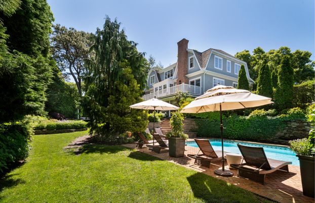 Backyard, Exterior, Pool