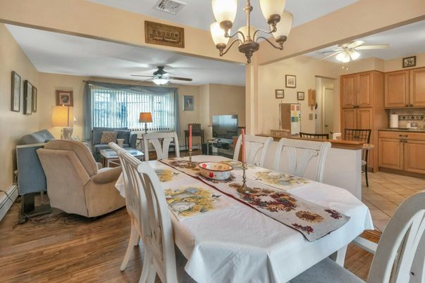 Chandelier, Dining room, Interior, Living room, Wood Texture Flooring