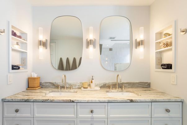 Bathroom, Dual Sink Vanities, Interior