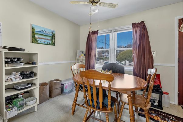 Dining room, Interior