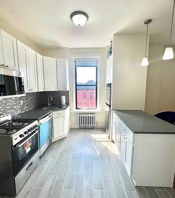 Interior, Kitchen, Pendant Lights, Stainless Steel Appliances, Wood Texture Flooring