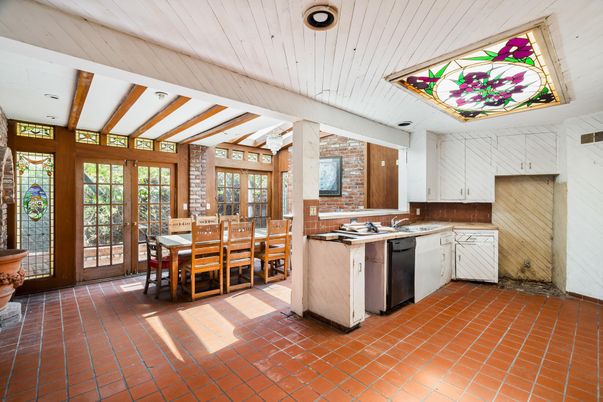 Dining room, Interior, Kitchen, Stone Walls, Wooden Beams