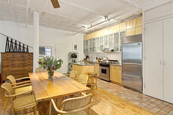 Dining room, Interior, Kitchen, Stainless Steel Appliances, Wood Texture Flooring