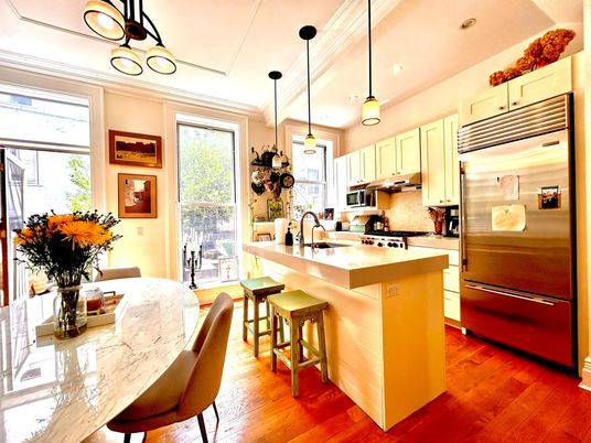 Dining room, Interior, Kitchen, Pendant Lights, Recessed Lighting, Stainless Steel Appliances, Wood Texture Flooring