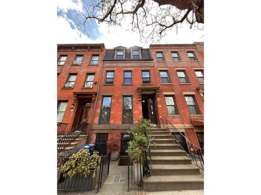 Exterior, Facade, Brick Facade, Rowhouse