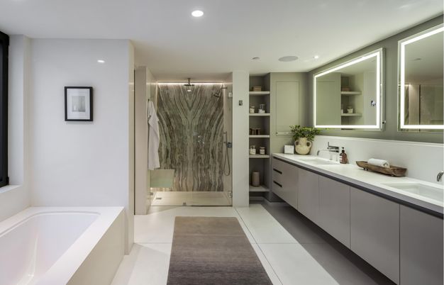 Bathroom, Dual Sink Vanities, Interior, Recessed Lighting