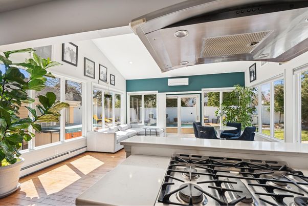 Dining room, Interior, Kitchen, Recessed Lighting, Wood Texture Flooring