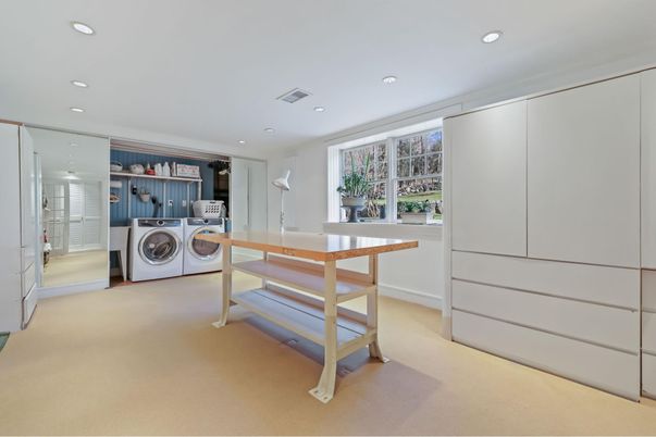 Interior, Recessed Lighting, Utility Closets, Washer