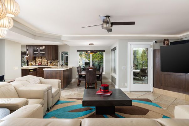 Dining room, Interior, Kitchen, Living room, Pendant Lights