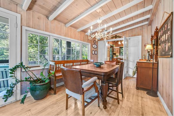 Chandelier, Dining room, Interior, Wooden Ceilings, Wood Texture Flooring, Wooden Walls