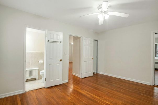 Bathroom, Empty room, Interior, Wood Texture Flooring