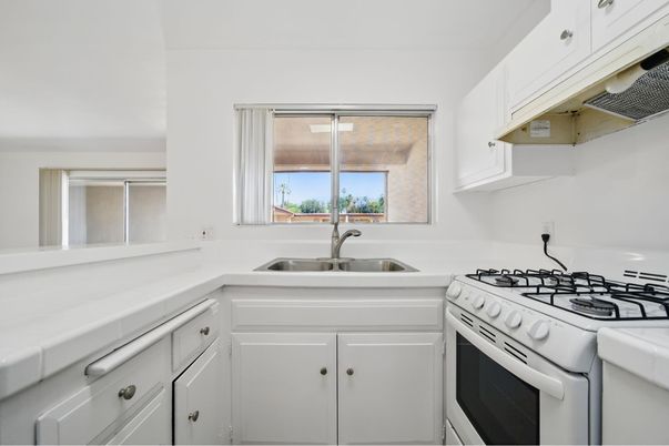 Interior, Kitchen, Tile Countertops