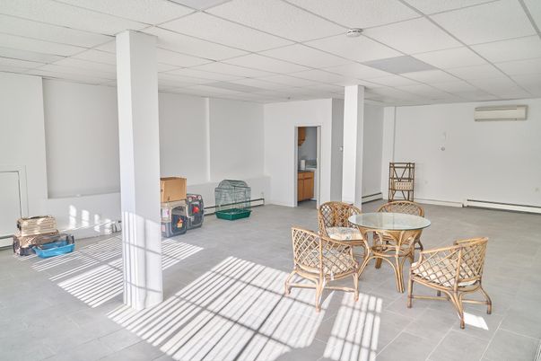 Dining room, Interior