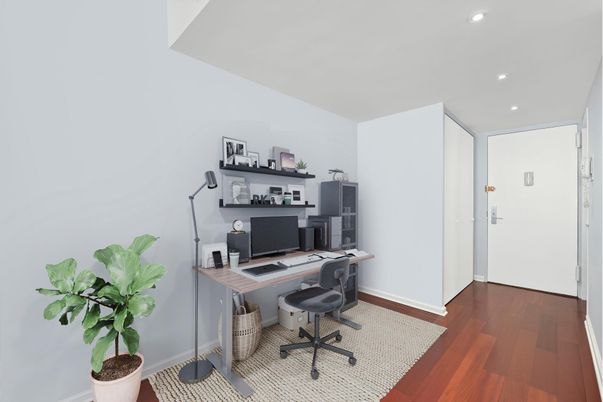 Home Office, Interior, Recessed Lighting, Wood Texture Flooring