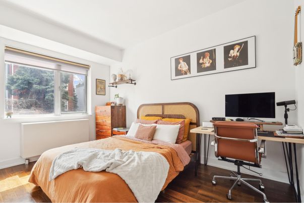 Bedroom, Home Office, Interior, Wood Texture Flooring
