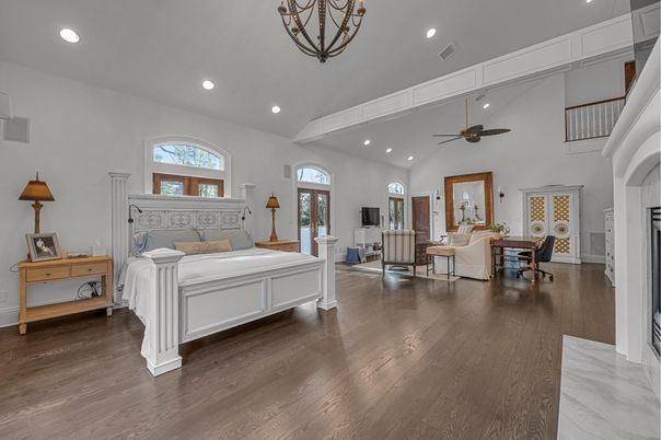 Bedroom, Dining room, Fireplace, Interior, Recessed Lighting, Wood Texture Flooring