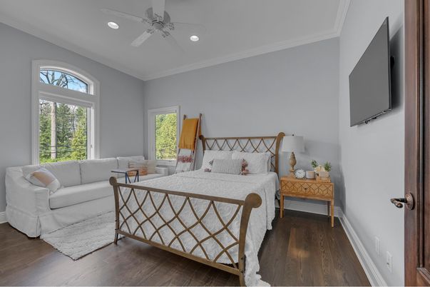 Bedroom, Interior, Recessed Lighting, Wood Texture Flooring